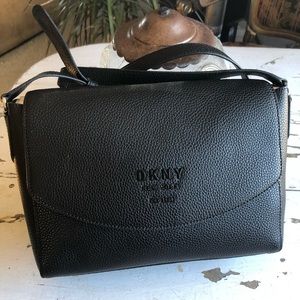 NWT Black DKNY Messenger Bag